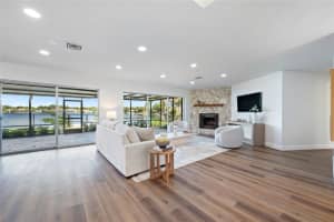 10013 SW 57th Ct, Cooper City, FL 33328, Sold 03/27/25
