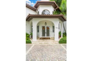 5891 SW 84th St, Miami, FL 33143, Sold 08/22/25