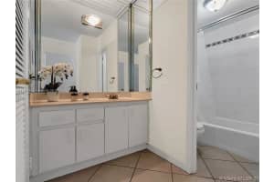 100 Lincoln Rd #633, Miami Beach, FL 33139, - MLS#A11748090