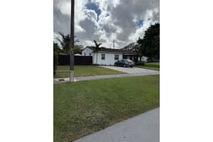 7590 SW 30th St, Miami, FL 33155, Sold 07/17/25