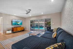 9280 Ne 12th Ave, Miami Shores