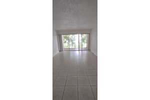 4215 N University Dr APT 215, Sunrise, FL 33351, Sold 05/08/25
