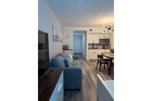 400 Kings Point Dr APT 105, Sunny Isles Beach, FL 33160, - MLS#A11748218