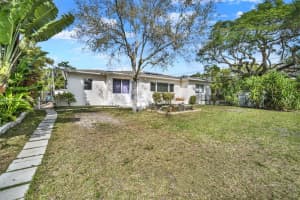 5701 SW 50th Ter, Miami, FL 33155 - MLS#A11748227