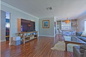 17912 SW 89th Ct, Palmetto Bay, FL 33157, Sold 04/08/25