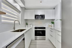245 Deer Creek Blvd, Deerfield Beach, FL 33442, Sold 04/09/25