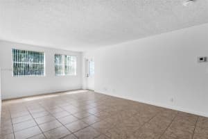 8180 Geneva Ct APT 325, Doral, FL 33166, - MLS#A11748425