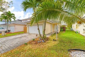 360 NE 31st Ave, Homestead, FL 33033, Sold 05/22/25