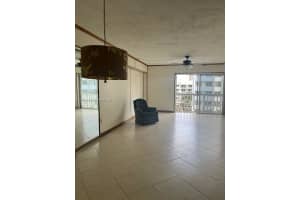 1662 Lincoln Ct 508 Miami Beach, FL 33139 - MLS#A11748499