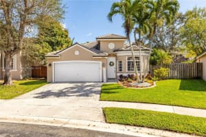 1921 NW 99th Ave, Pembroke Pines, FL 33024, Sold 04/08/25