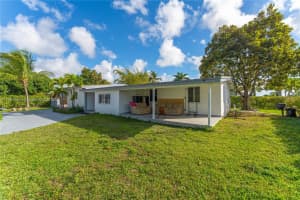 4641 SW 112th Ave, Miami, FL 33165, Sold 05/09/25
