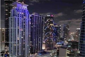 1200 Brickell Bay Dr 3924, Miami