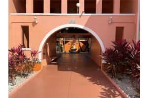 4685 NW 9th St APT 107, Miami, FL 33126, Sold 07/17/25