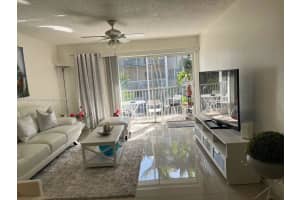 21121 SW 85th Ave APT 212, Cutler Bay, FL 33189, Sold 04/24/25