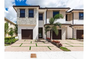 15835 NW 91st Ct, Miami Lakes, FL 33018, Sold 06/25/25