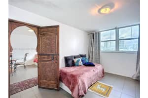 465 Ocean Dr APT 701, Miami Beach, FL 33139, Sold 07/25/25