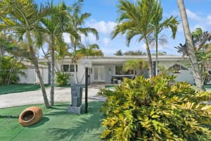 1400 E Hawthorne Cir, Hollywood, FL 33021, Sold 05/05/25
