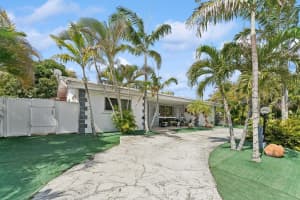 1400 E Hawthorne Cir, Hollywood, FL 33021, Sold 05/05/25