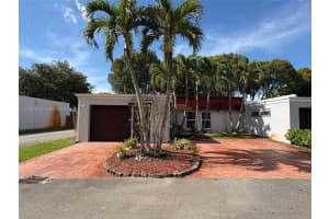 7340 Stardust Dr 7340, Hialeah