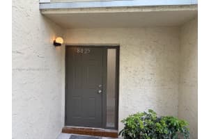 8025 Lagos De Campo Blvd, Tamarac, FL 33321, Sold 04/28/25