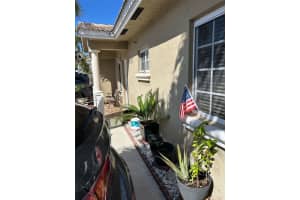 7659 NW 182nd Ln #806, Hialeah, FL 33015, Sold 07/13/25
