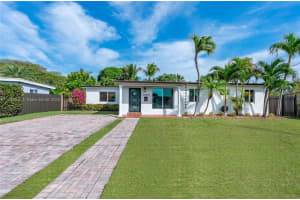 11251 SW 48th St, Miami, FL 33165, Sold 04/09/25