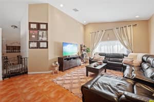 465 SW 198th Terrace, Pembroke Pines, FL 33029, Sold 06/30/25