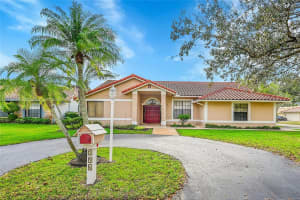 296 Nw 118th Ter, Coral Springs