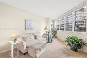 1936 S Ocean Dr APT 4C, Hallandale Beach, FL 33009, Sold 04/14/25