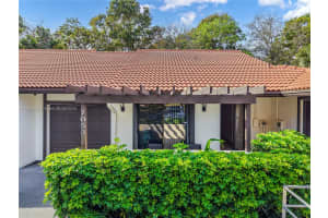 7053 Marlberry Ln, Tamarac, FL 33321, Sold 07/20/25