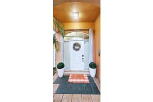 18860 NW 12th St, Pembroke Pines, FL 33029, Sold 07/07/25
