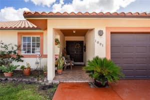 1001 SW 127th Pl, Miami, FL 33184, Sold 03/18/25