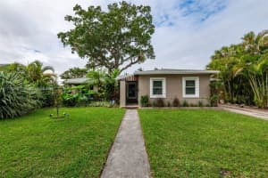 426 N 26th Ave, Hollywood, FL 33020, Sold 06/12/25
