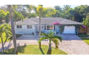 702 SW 25th Pl, Boynton Beach, FL 33435, Sold 04/14/25