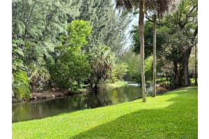 400 Commodore Dr APT 309, Plantation, FL 33325, Sold 05/02/25