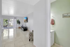 1945 W 72nd St, Hialeah, FL 33014, Sold 05/02/25