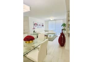 4520 NW 107th Ave, Doral, FL 33178, Sold 03/21/25