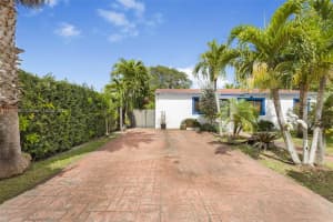 281 NW 147th St, Miami, FL 33168, Sold 04/22/25