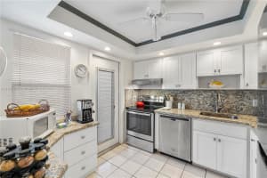 4800 Hillcrest Ln 514 Hollywood, FL 33021 - MLS#A11749503