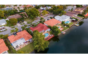 21250 Ne 23rd Ave, Miami