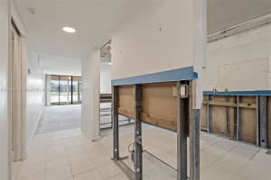 5711 Coral Lake Dr #111, Margate, FL 33063, Sold 07/07/25