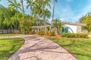 7405 Sw 132nd St, Pinecrest