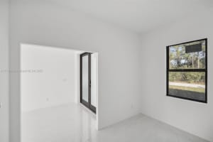 2802 22nd St W, Lehigh Acres, FL 33971, Sold 03/28/25