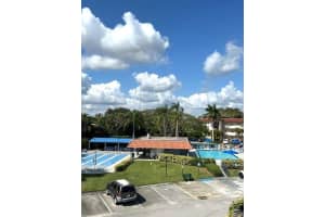 8970 S Hollybrook Blvd APT 304, Pembroke Pines, FL 33025, - MLS#A11749699