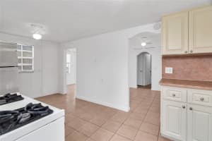 5870 SW 17th St, Miami, FL 33155, Sold 05/16/25
