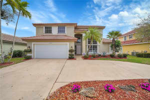 17416 NW 7th St, Pembroke Pines, FL 33029, Sold 06/12/25