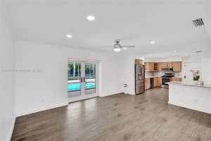15440 SW 81st Ave, Palmetto Bay, FL 33157, Sold 08/06/25