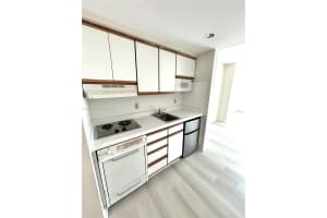 5741 SW 72nd St #5741, Miami, FL 33143, - MLS#A11749777