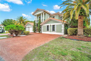 19365 SW 78th Pl, Cutler Bay, FL 33157, Sold 06/02/25