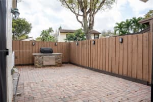 12724 SW 68th Ln, Miami, FL 33183, Sold 03/31/25